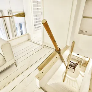 https://designer-a10.inbudapesthotels.com